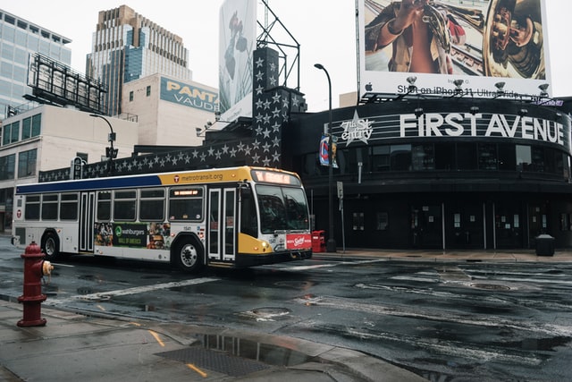 ■ミネソタ州ミネアポリスの音楽ライブハウス「First Avenue（ファーストアベニュー）」