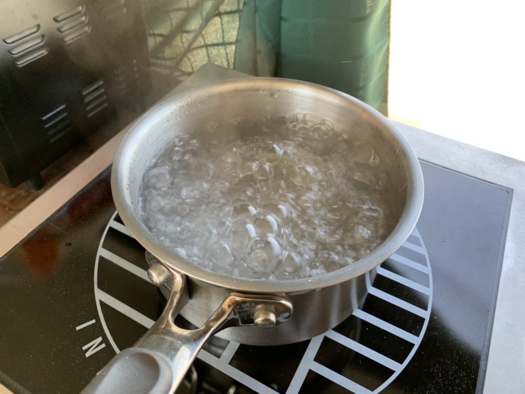 水道水を使って、自分でニールメッド鼻うがい液を作る場合